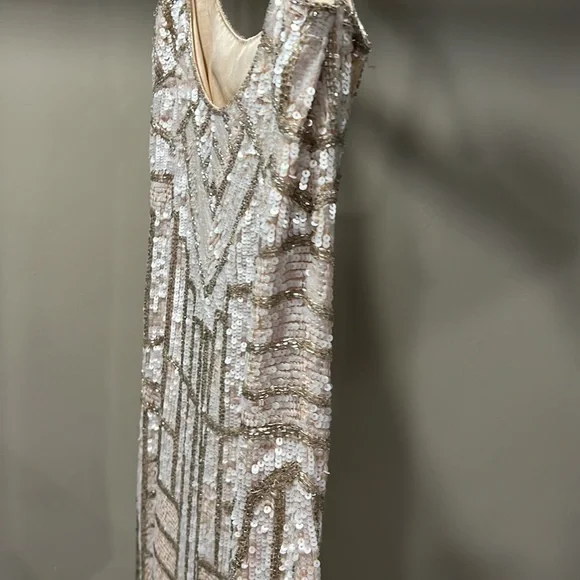 PARKER Sequin Dress. Size S is available for purchase on au PAY Market - Imported Goods Online Store Co.Ltd. | au PAY Market - Online Shopping Site PARKER Sequin Dress. Size S is available for purchase on au PAY Market - Imported Goods Online Store Co.Ltd. | au PAY Market - Online Shopping Site